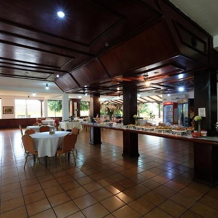 El Pantanal Hotel & Resort Puerto Quijarro  Zewnętrze zdjęcie