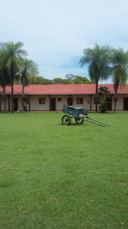 El Pantanal Hotel & Resort Puerto Quijarro  Zewnętrze zdjęcie