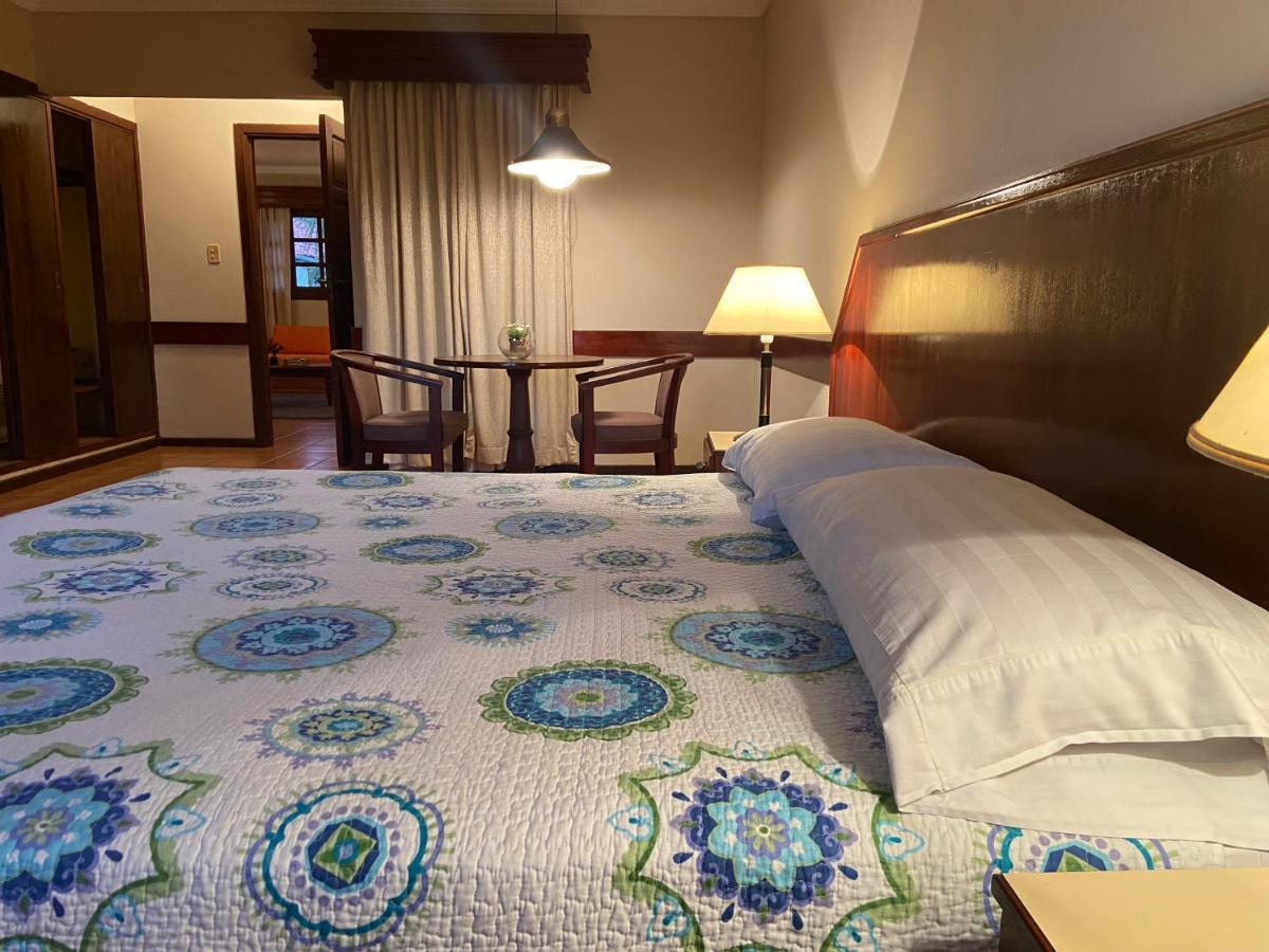 El Pantanal Hotel & Resort Puerto Quijarro  Zewnętrze zdjęcie