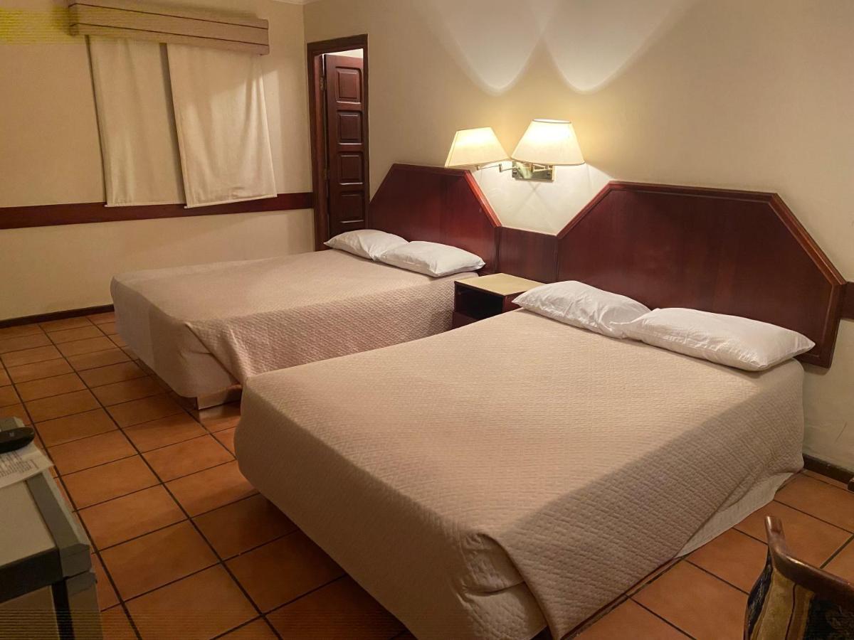 El Pantanal Hotel & Resort Puerto Quijarro  Zewnętrze zdjęcie